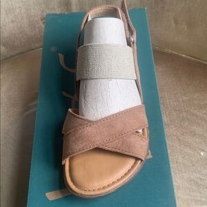 b.o.c. Teal Shoe Box